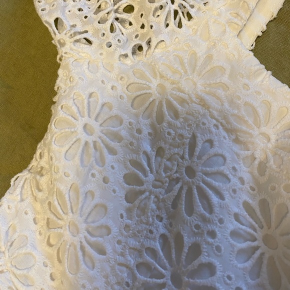 Bardot Junior White Eyelet Puff Sleeve Dress (Girls) - Picture 8 of 9